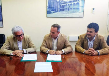 INTROMAC y el Colegio Oficial de Arquitectos de Extremadura firman un convenio para la cooperación en actividades técnicas, profesionales, divulgativas y formativas